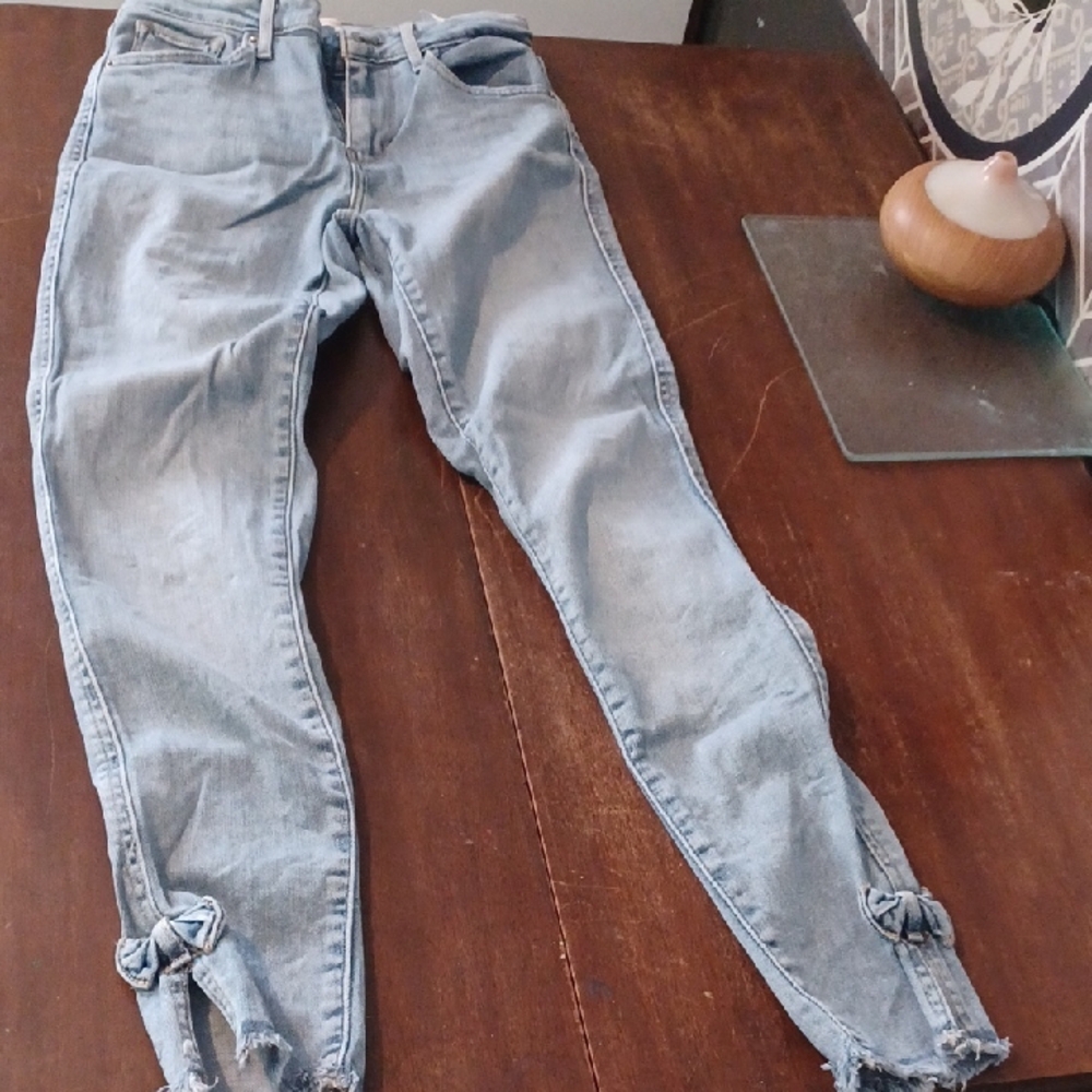 Levi's Blue Skinny Jeans with Distressed Ankle Details
